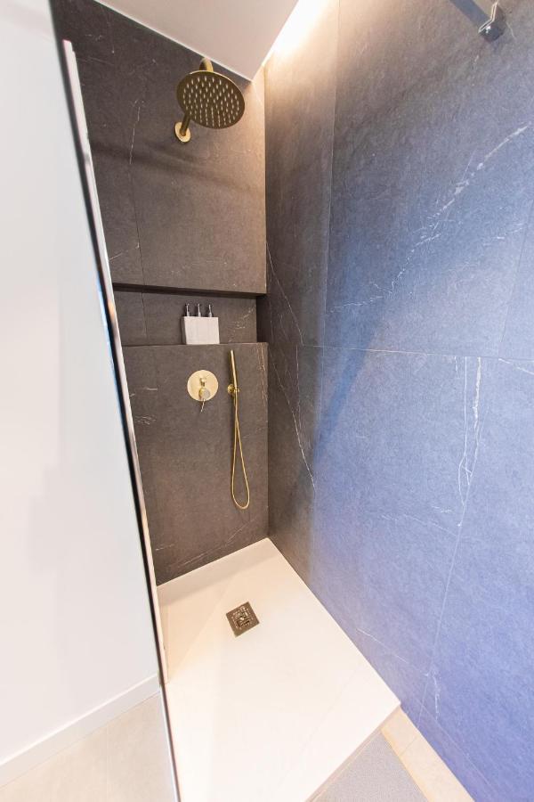 Modern Apartment With Stunning Views マルベーリャ エクステリア 写真